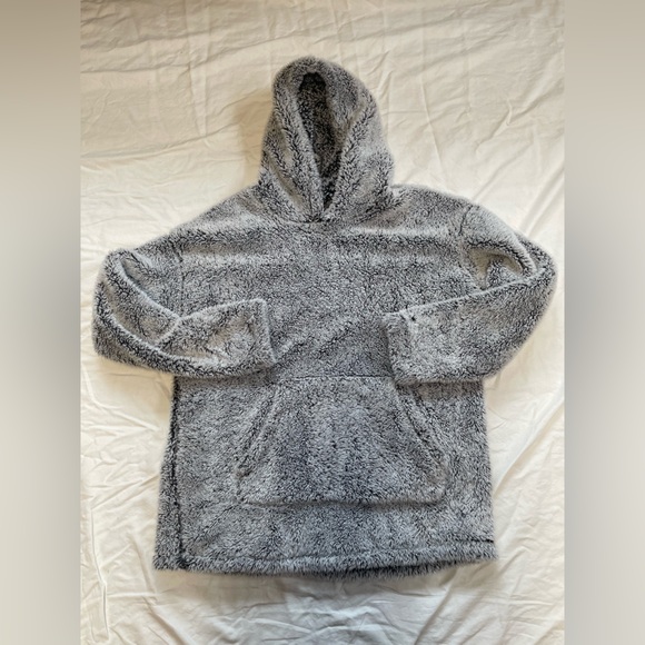 32 Degrees 4 Women's Cozy oversized sherpa hoodies - Gray, Green, Blue, Pink - Picture 4 of 11